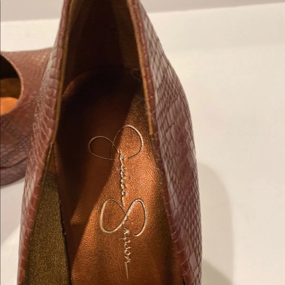 Jessica Simpson Pumps - Picture 2 of 3